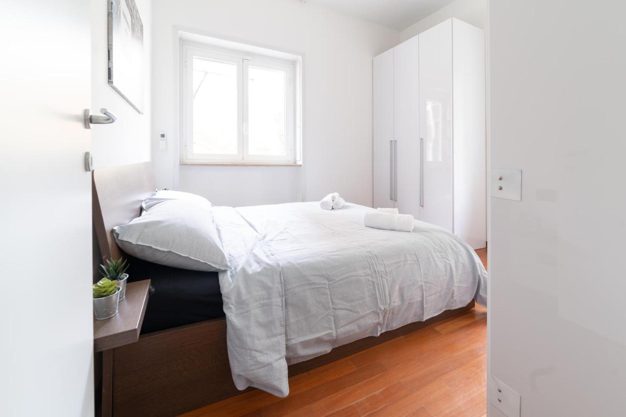 Citylife-Fiera Nuovo Apt Con Wifi & Netflix Milan Luaran gambar