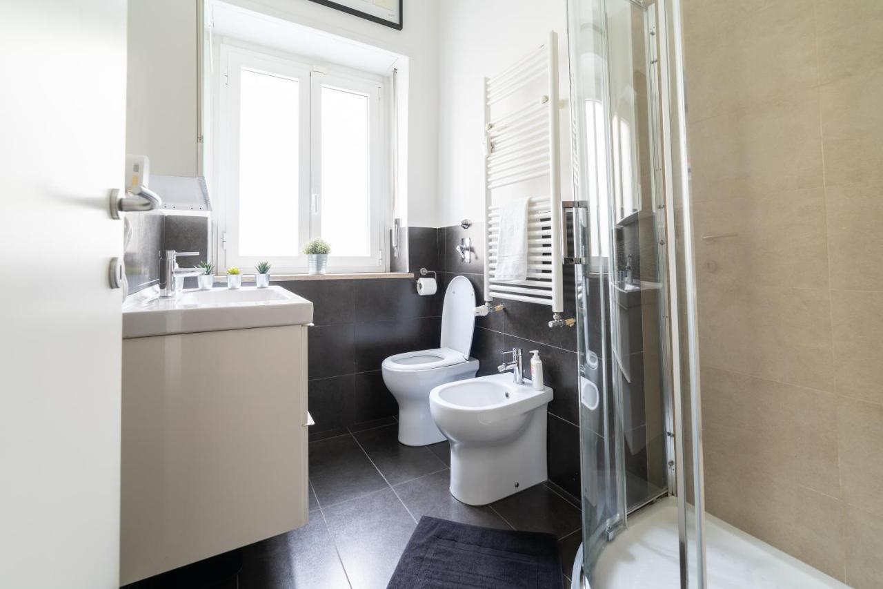Citylife-Fiera Nuovo Apt Con Wifi & Netflix Milan Luaran gambar