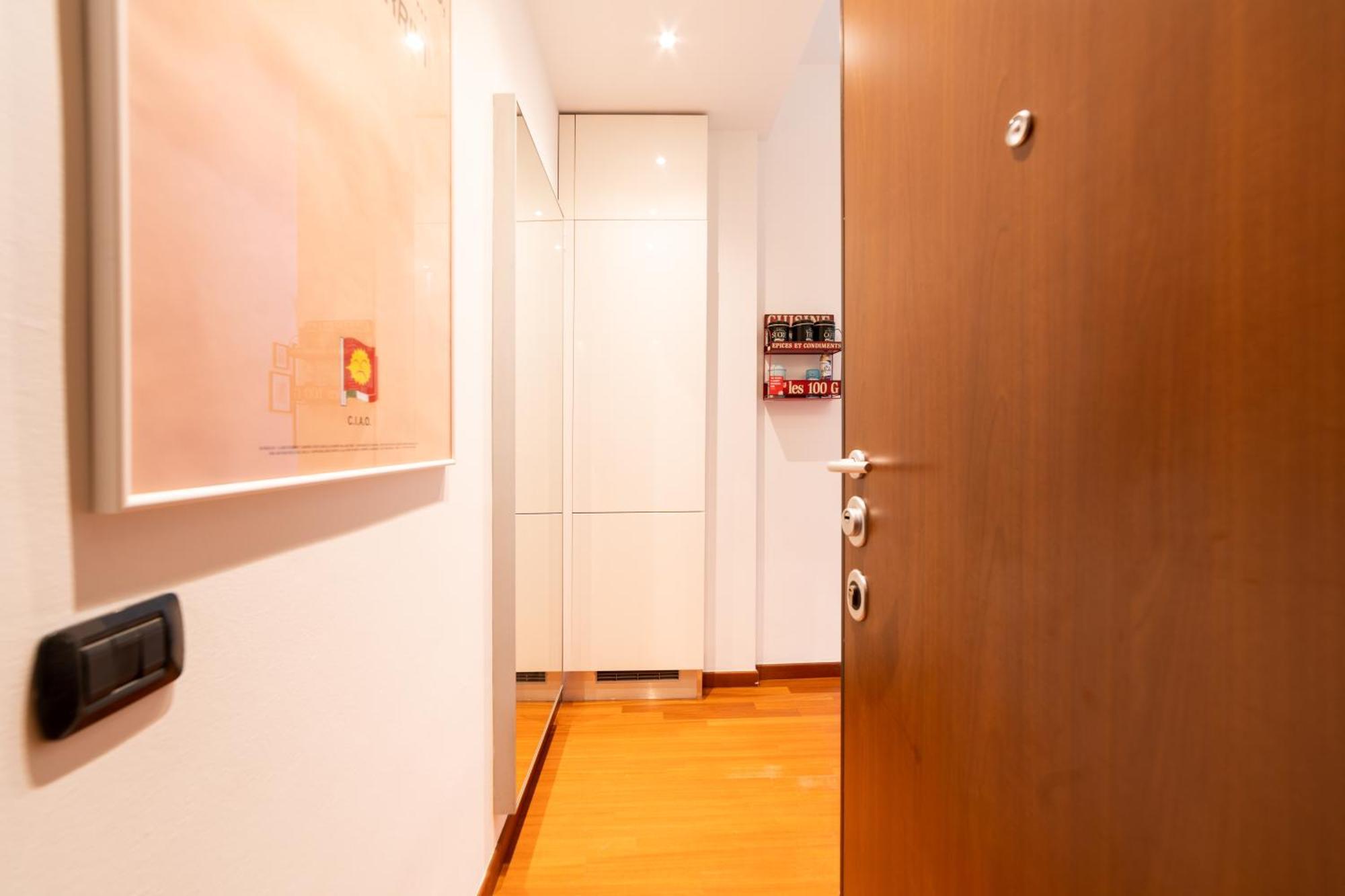 Citylife-Fiera Nuovo Apt Con Wifi & Netflix Milan Luaran gambar